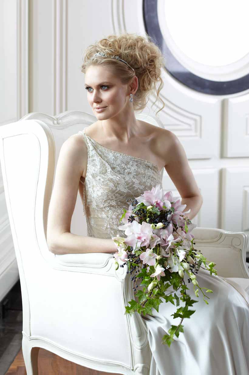 Why This Floral Gown From 1948 Is Turning Heads at Modern Wedding Galleries