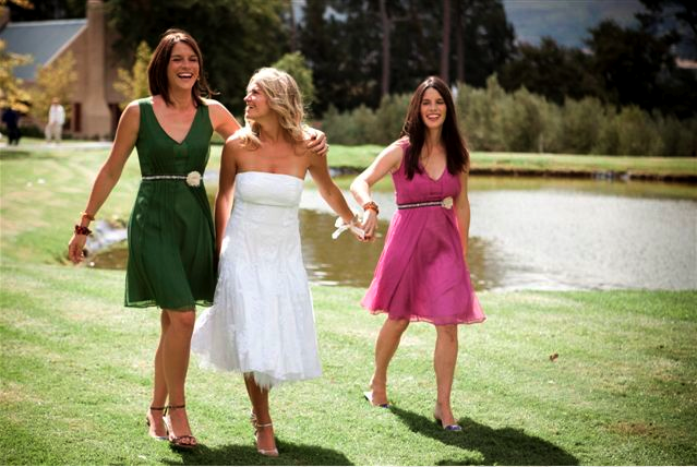 Bride and bridesmaids - pink and green