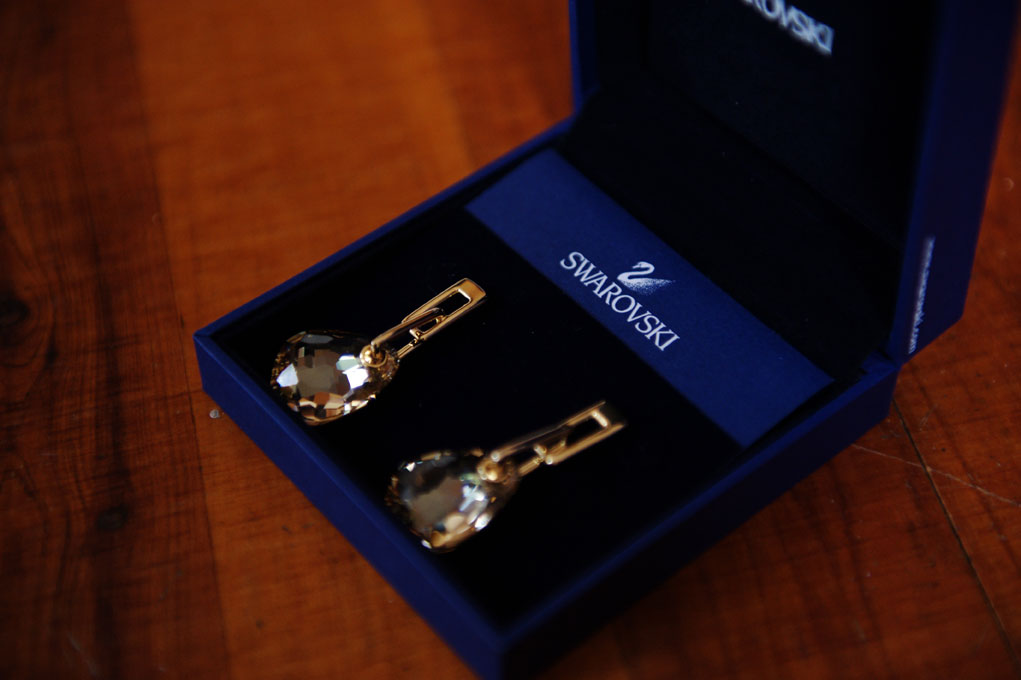 Brides earrings - swarovski crystals
