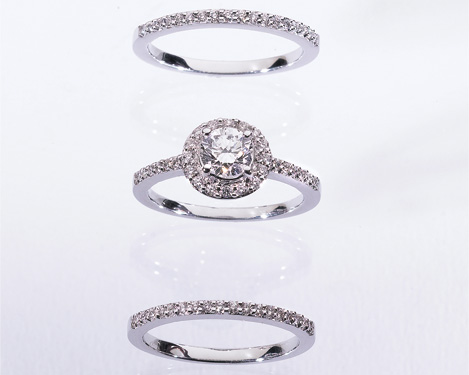 Engagement and wedding diamond rings