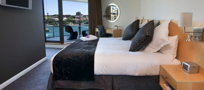 Quay Grand Suites Sydney room