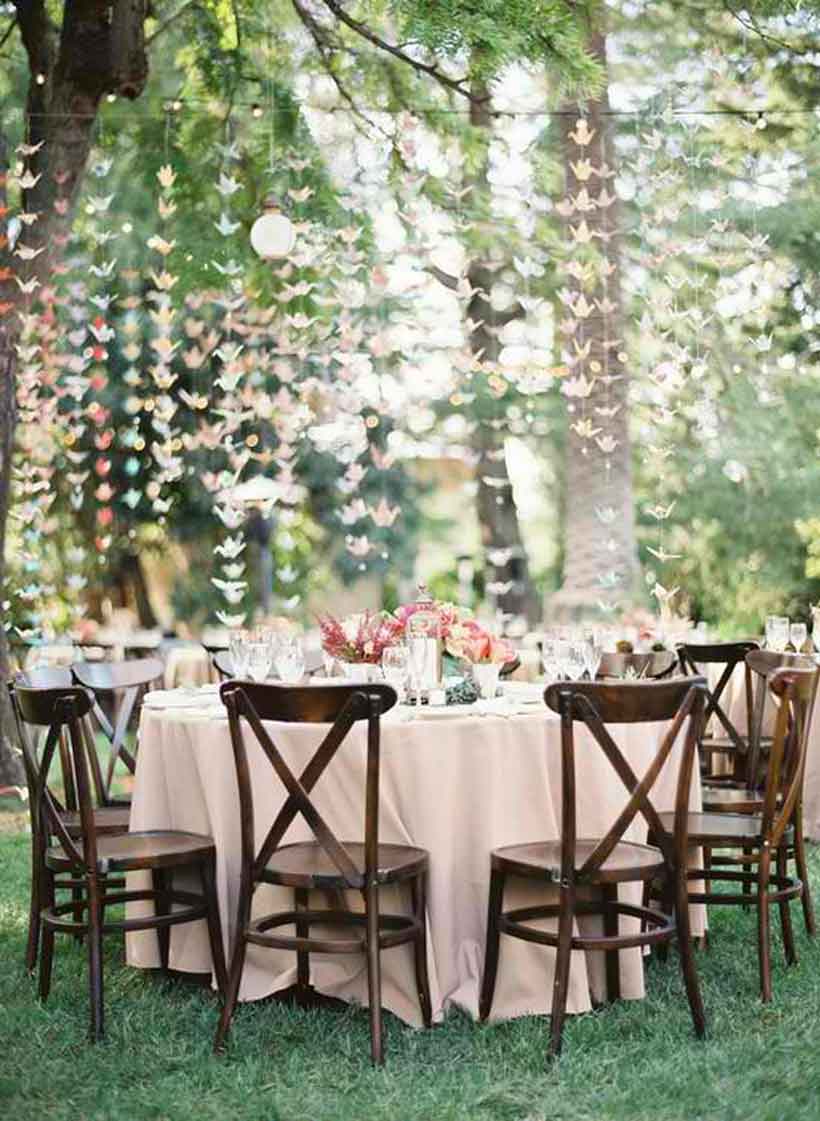Cute Wedding Table - Image by Jose Villa