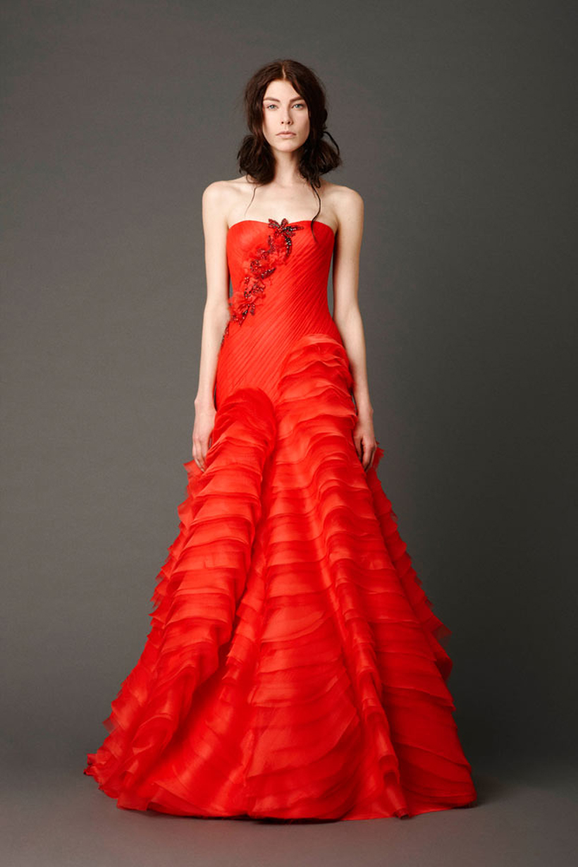 Vera Wang Red Gown Vera Wang White Collection Bridesmaid Dress/ Prom Dress Vera Wang Red Gown Vera Wang White Collection Bridesmaid Dress/ Prom Dress