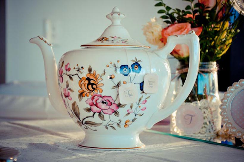 Vintage Tea Pot - Pretty Little Vintage Bridal Shower