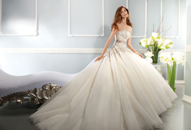 Bridal-Gowns-Demetrios