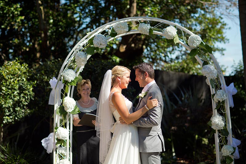 wedding-ceremony-arch