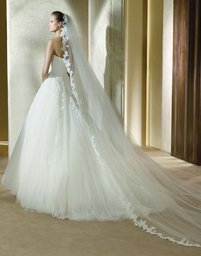 Jennifer-Hawkins-Wedding-Dress