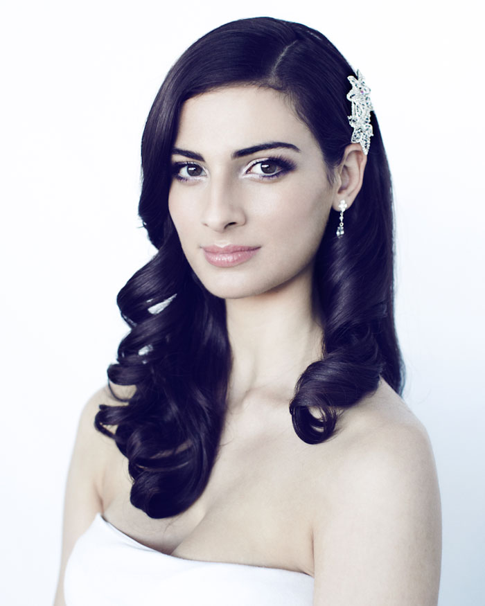 Vintage Gatsby Glamour - Step by Step Wedding Hair Guide