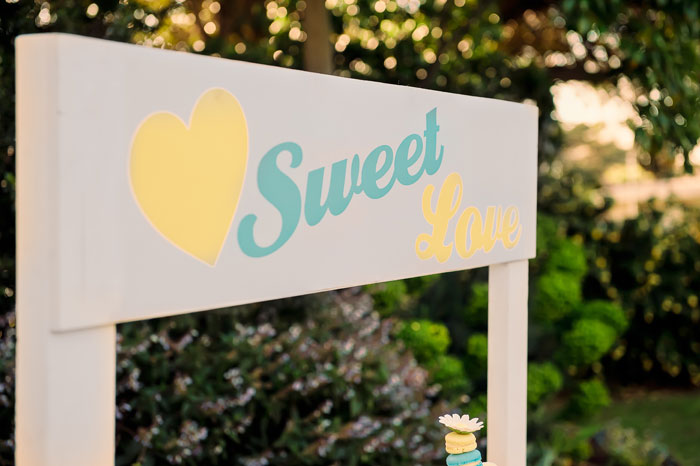 Sweet-Love-Sign