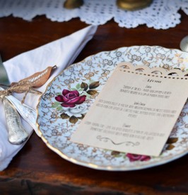 Wedding-guest-place-setting