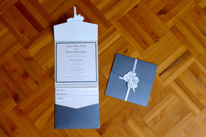 Laura's-Bella-Donna-Bouquet-Wedding-Invitation