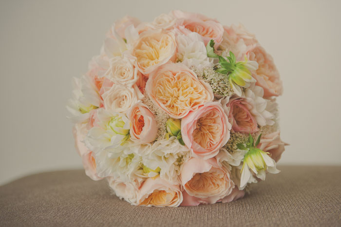 Peach-wedding-flowers
