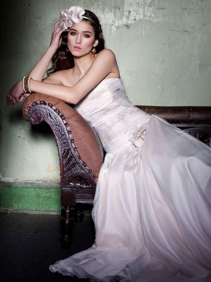 Wedding Dress & Headpiece Mim Design Couture