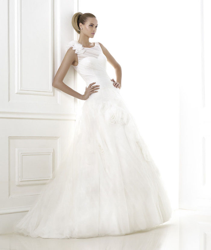 Pronovias 2015 Dreams Collection Becky Wedding Gown