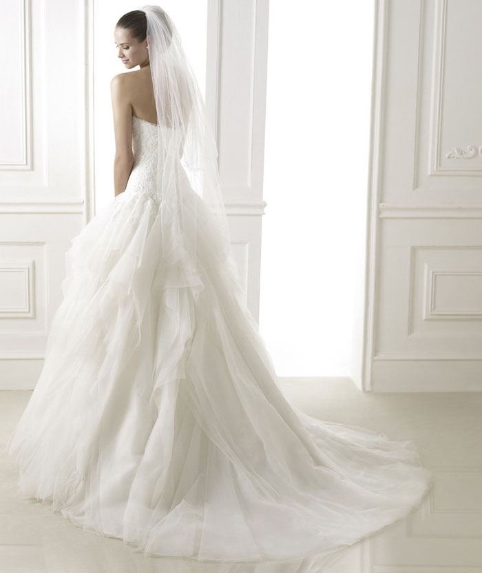 Pronovias 2015 Dreams Collection Beleria Wedding Gown