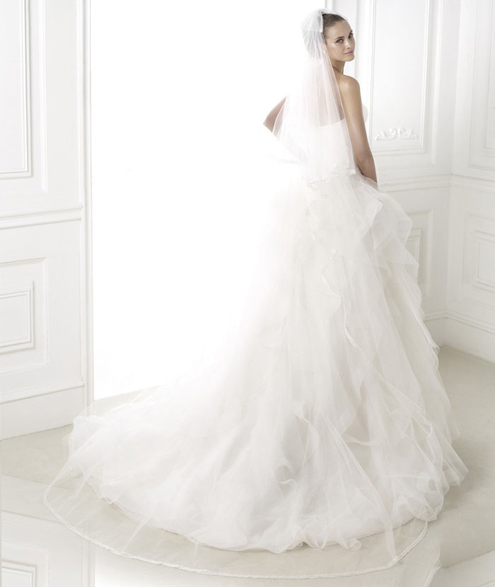 Pronovias 2015 Dreams Collection Belia Wedding Gown