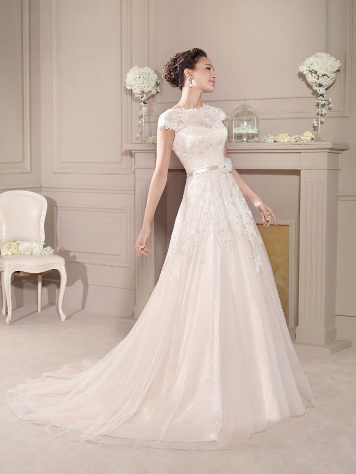Fara Sposa Francesca Wedding Dress 