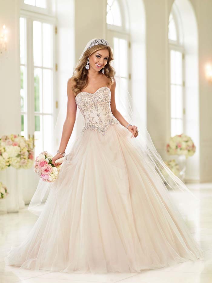 Stella York Wedding Dress 6022