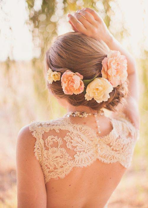 Wedding Hair Flower Ideas 1
