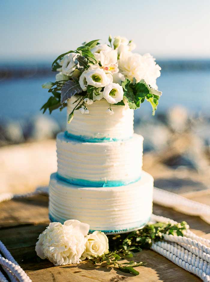 Krista A Jones Photography - bijoux fine cakes - 20 Pretty Floral Wedding Cakes - Beach Wedding Cake
