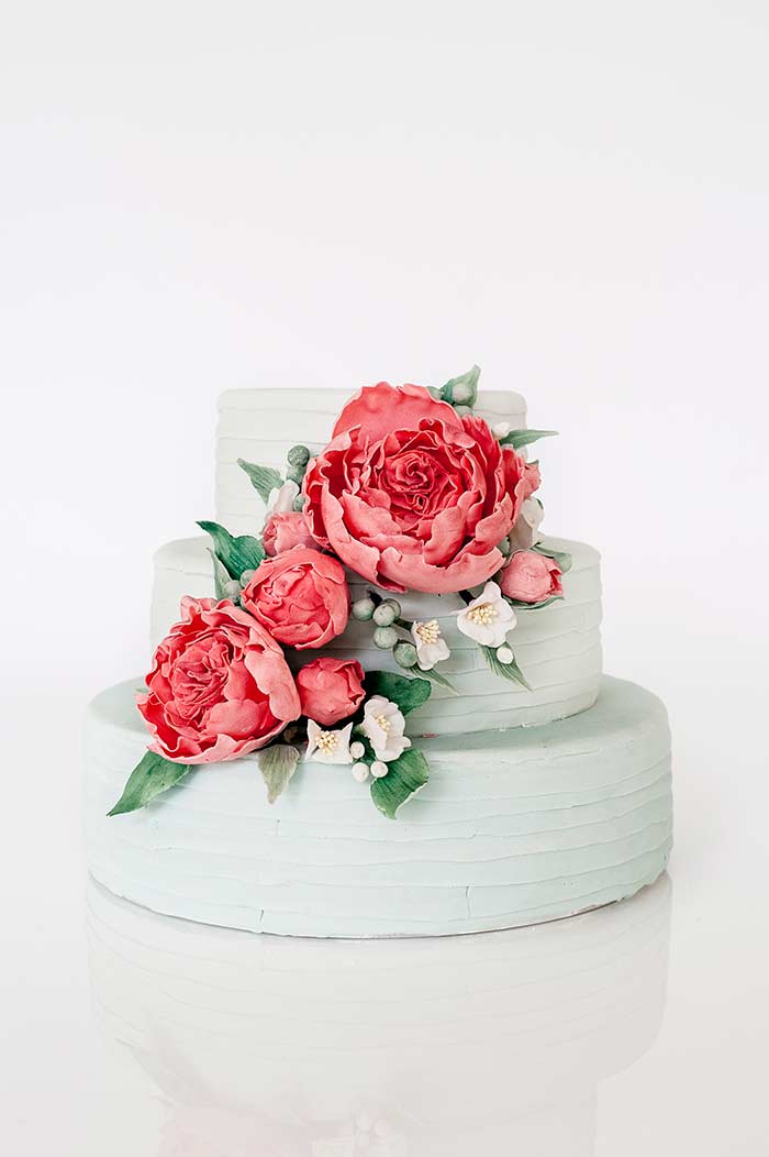 Reignier Cakes - lee bird photography - 20 Pretty Floral Wedding Cakes - mint cake