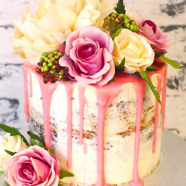 The Best Wedding Instagrams - Wedding Cake