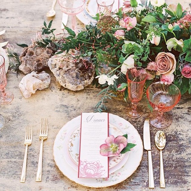 The Best Wedding Instagrams - Wedding Place Setting