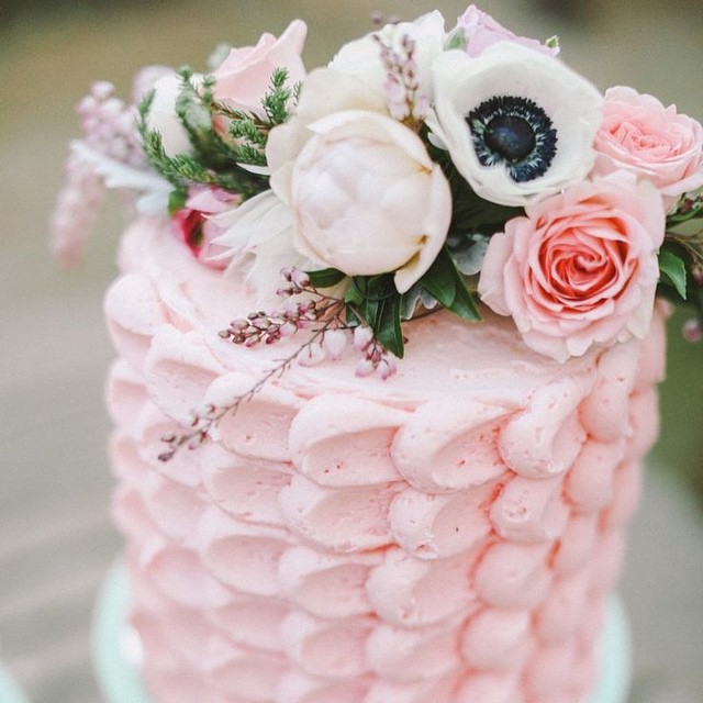 The Best Wedding Instagrams - Wedding Cake
