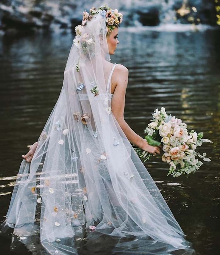 veil, weddings, bride, flowers, bouquet, bo-ho bride