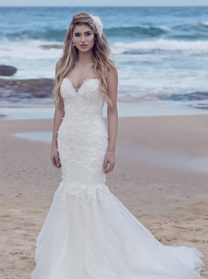 Beach Wedding Dress by De Lanquez Bridal