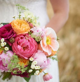 Bright-Floral-Wedding-Day