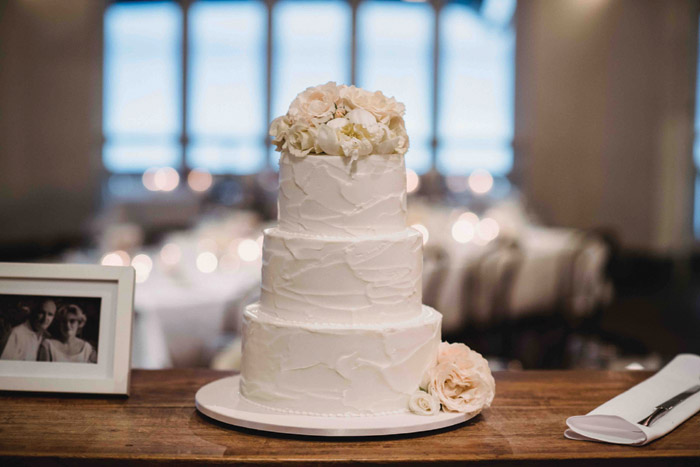 White Wedding Cakes