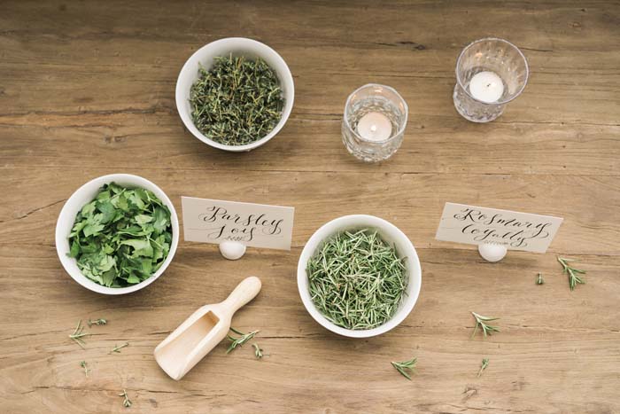 foliage-styling-tableware-Herbs