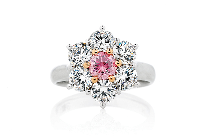Diamond-buying-guide-pink-diamond