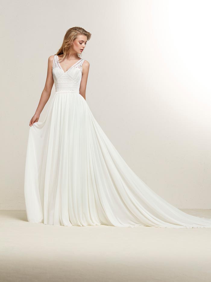 Pronovias Wedding Dress DRAMIA-B