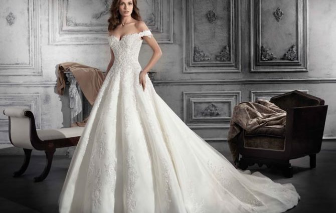 Demetrios Christmas Wedding Dress Competition