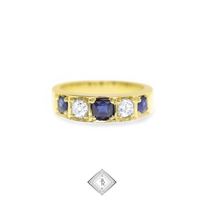 Sapphire engagement ring by fairfax and roberts 2