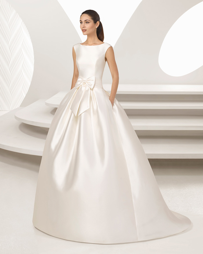 Simple and Classic Wedding Dresses
