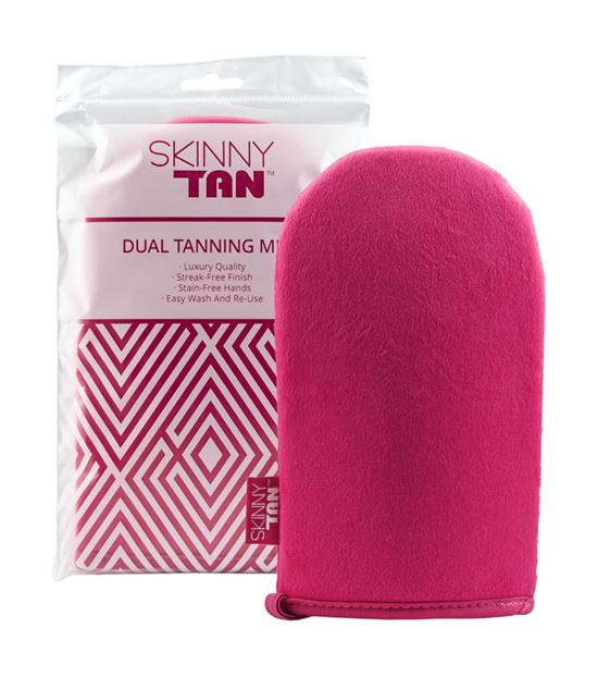 A Glowing Goddess With Skinny Tan Modern Wedding