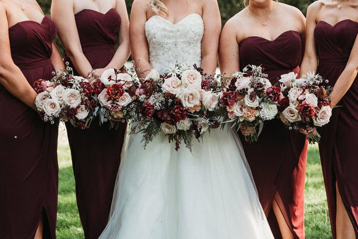 Bountiful Bridal Bouquets You Will Want To Copy - Modern Wedding