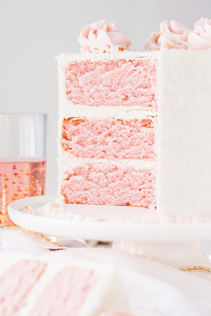 The Wedding Cake Flavours You Need To Try Modern Wedding