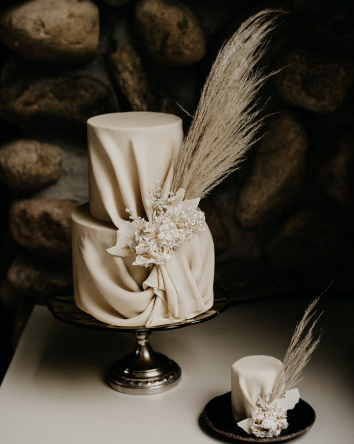Wedding Cakes Styled