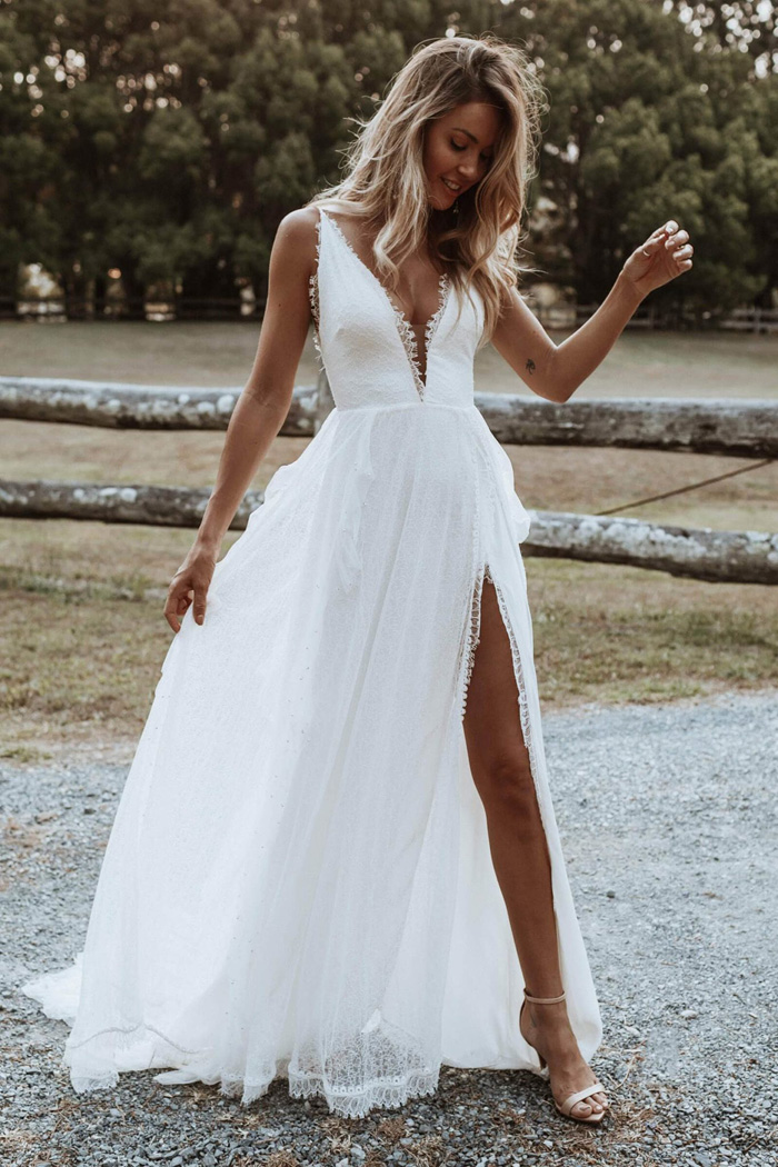 Casual Wedding Dresses For A Backyard Celebration Modern