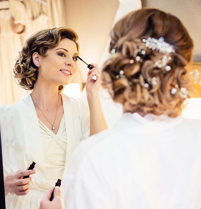 Our Guide For Applying Your Own Wedding Makeup - Modern Wedding